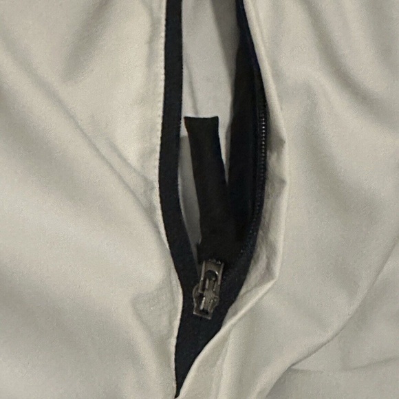 Cutter and Buck Half Sleeve Quarter Zip Jacket - Picture 5 of 11